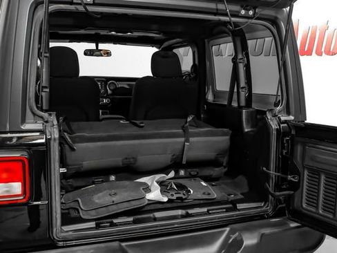 Used 2019 Jeep Wrangler Sport AWD/4WD image 57