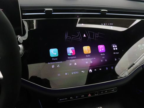 New 2026 Mercedes-Benz E 53 AMG e 4MATIC Sedan image 6