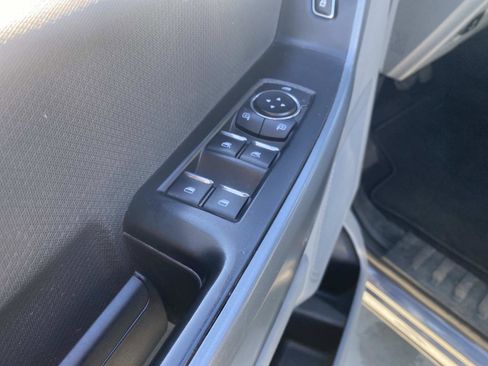 Used 2023 Ford F150 XLT image 18