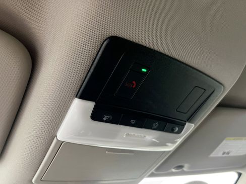 Used 2023 Nissan Rogue SV FWD image 22