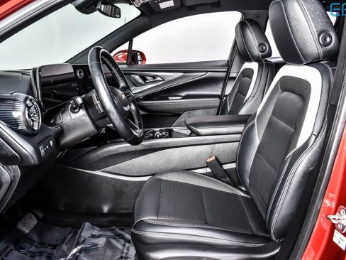 Used 2024 Chevrolet Blazer EV LT image 14