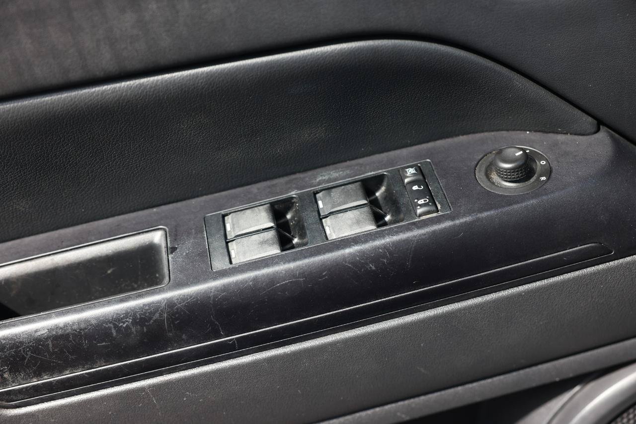 Used 2014 Jeep Compass Sport w/ Power Value Group FWD image 42