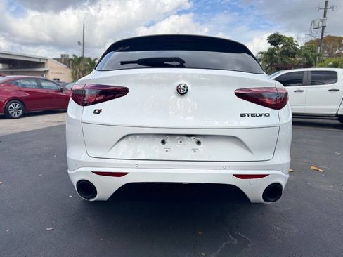 Used 2020 Alfa Romeo Stelvio Ti Sport w/ Quick Order Package 22S Sport image 9