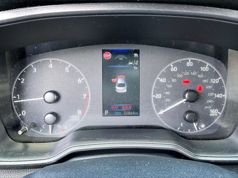 Used 2024 Toyota Corolla LE w/ LE Convenience Package image 12