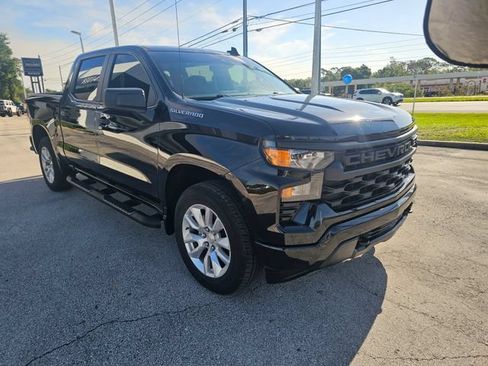 Used 2024 Chevrolet Silverado 1500 Custom RWD image 14