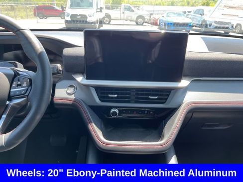 Used 2025 Ford Explorer ST-Line AWD/4WD image 22