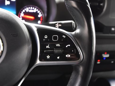 Used 2021 Mercedes-Benz Sprinter 2500 image 19