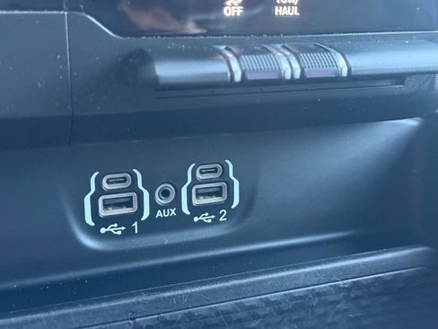 Used 2020 RAM 1500 Sport image 34