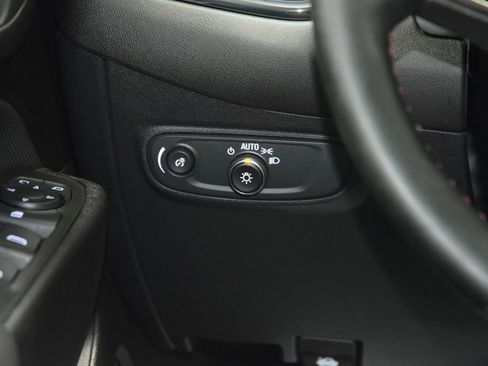 Used 2024 Chevrolet Equinox RS w/ RS Leather Package image 35