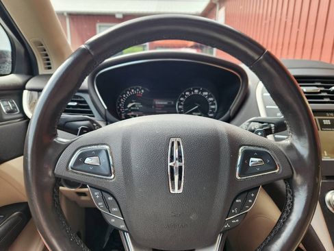 Used 2017 Lincoln MKC Reserve w/ Lincoln MKC Climate Package AWD/4WD image 19