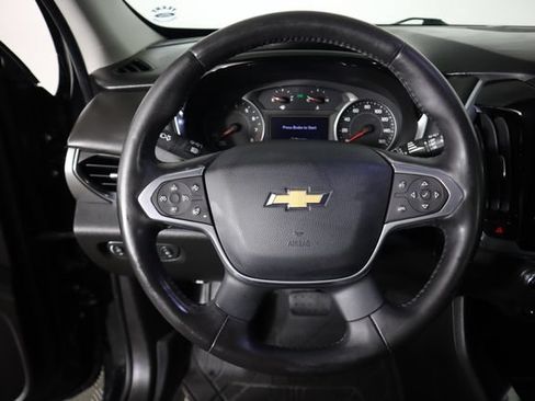 Used 2020 Chevrolet Traverse LT w/ Driver Confidence II Package AWD/4WD image 38