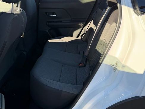 New 2026 Nissan Kicks SV w/ SV Premium Package FWD image 22
