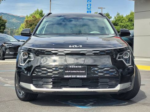 Used 2023 Kia Niro Wind FWD image 2