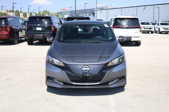 Used 2023 Nissan Leaf S FWD image 2