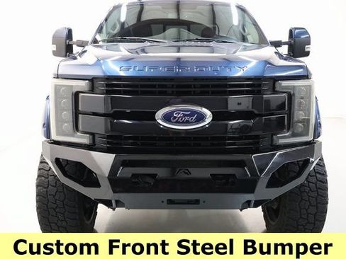 Used 2019 Ford F250 Lariat w/ Lariat Value Package AWD/4WD image 11