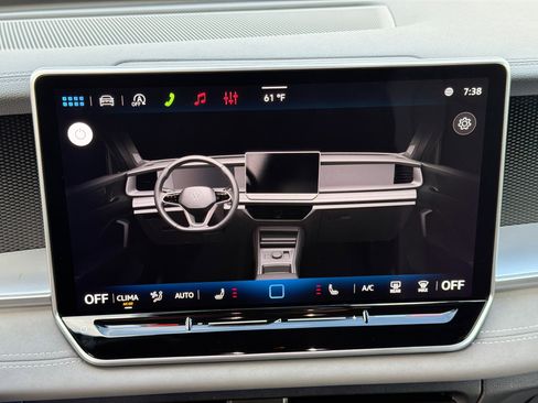 New 2026 Volkswagen Tiguan SE R-Line FWD image 35