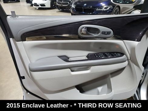 Used 2015 Buick Enclave Leather FWD image 8