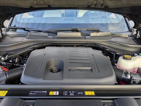 New 2026 Land Rover Range Rover Sport Dynamic SE image 18