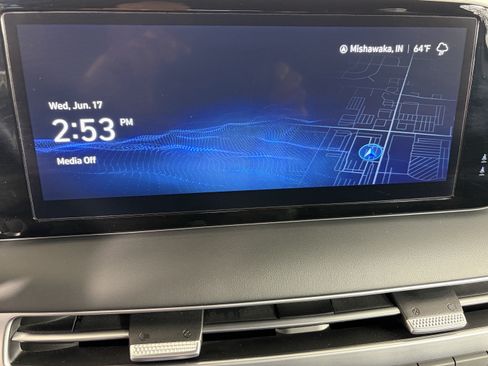 Certified 2025 Hyundai Palisade Calligraphy AWD/4WD image 22