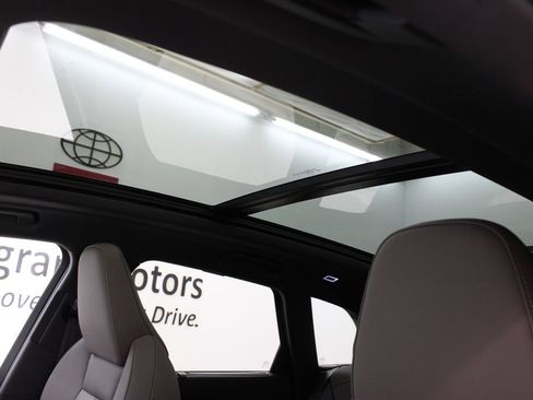 New 2025 Audi Q5 Premium Plus image 12