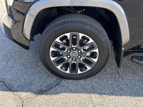 Used 2024 Toyota Tundra Limited image 9