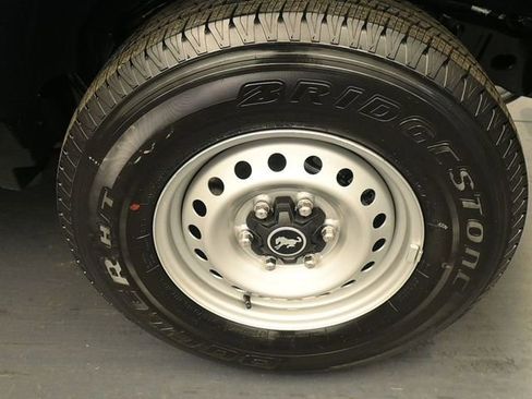 New 2026 Ford Bronco Base image 9