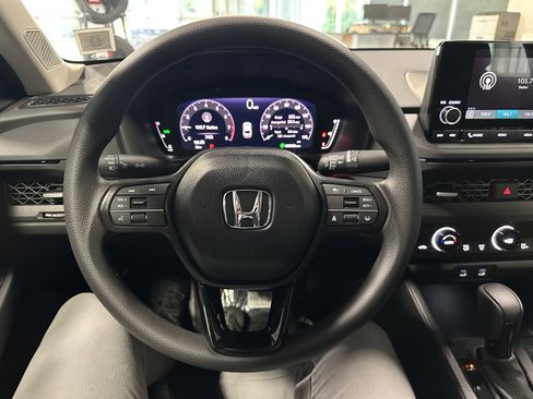 New 2025 Honda Accord SE image 8