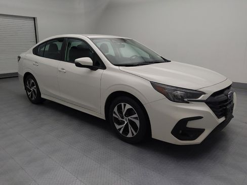 Used 2024 Subaru Legacy Premium image 11