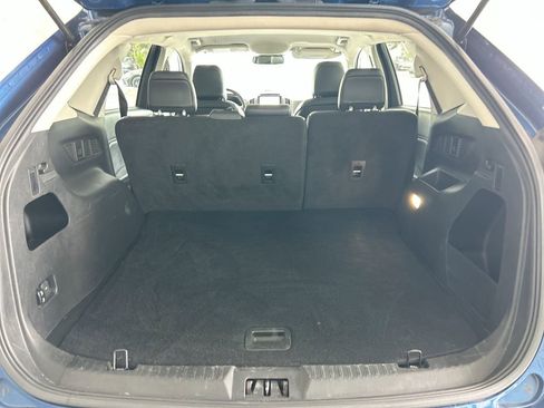 Used 2023 Ford Edge SEL image 39