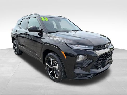 Used 2023 Chevrolet TrailBlazer RS w/ Convenience Package AWD/4WD image 1