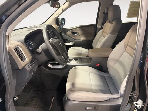 Used 2023 Nissan Frontier SV w/ SV Convenience Package AWD/4WD image 10