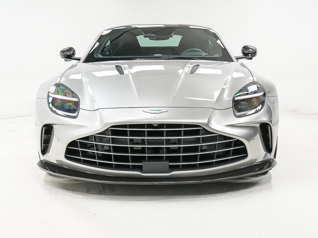Used 2025 Aston Martin V8 Vantage Coupe RWD image 7
