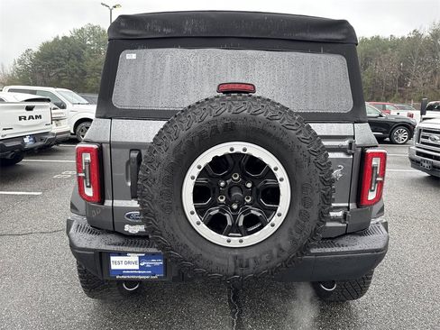 Used 2024 Ford Bronco Badlands image 6