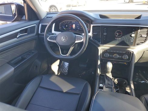 Used 2022 Volkswagen Atlas SE image 12
