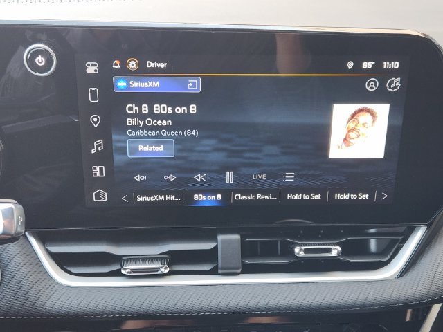 Used 2026 Chevrolet Equinox LT FWD image 5