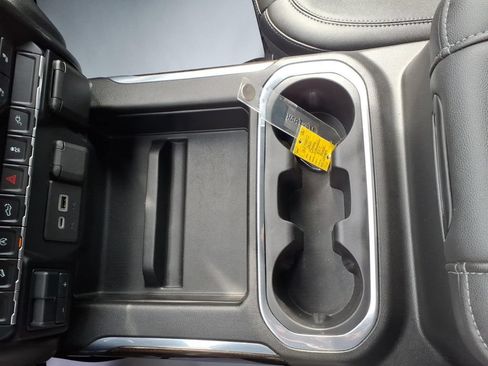 Used 2021 Chevrolet Silverado 1500 RST w/ Convenience Package II AWD/4WD image 26