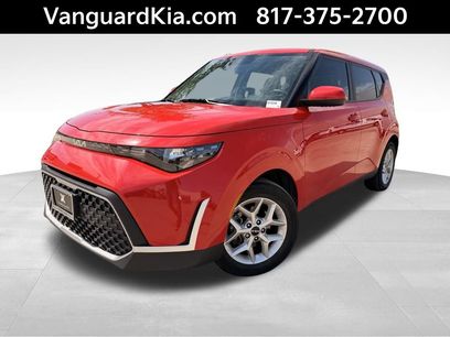 Certified 2025 Kia Soul LX w/ LX Technology Package