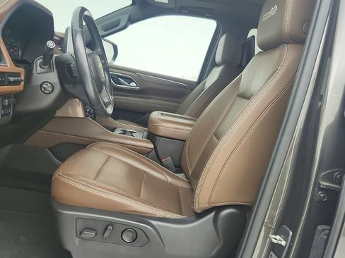 Used 2021 Chevrolet Tahoe High Country RWD image 10