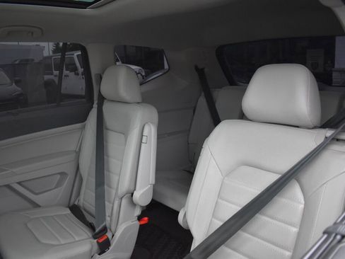 Used 2019 Volkswagen Atlas SEL Premium image 28