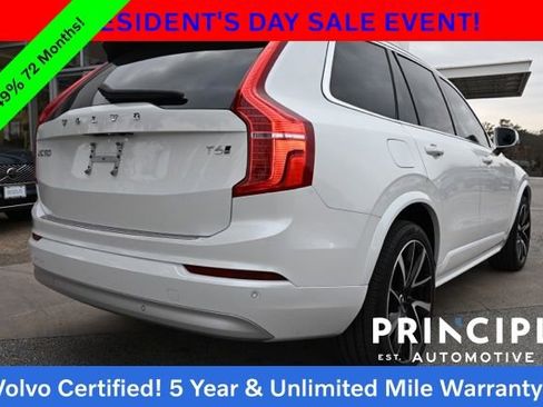 Certified 2022 Volvo XC90 T6 Momentum w/ Advanced Package image 11