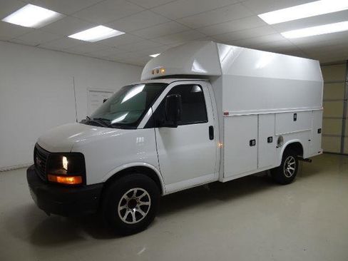 Used 2014 GMC Savana 3500 image 3