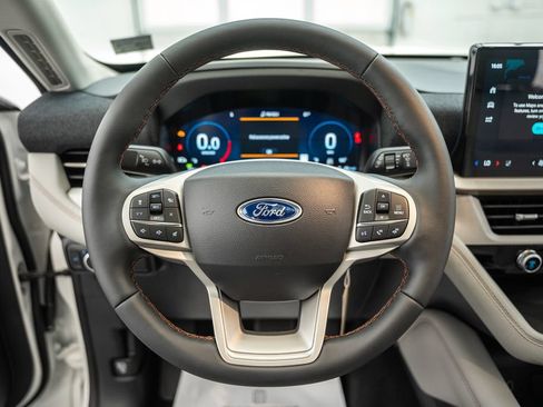 New 2026 Ford Explorer Active w/ Active Comfort Package AWD/4WD image 31