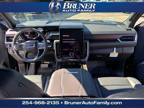 New 2026 GMC Yukon Denali w/ Sun & Power Step Package image 23