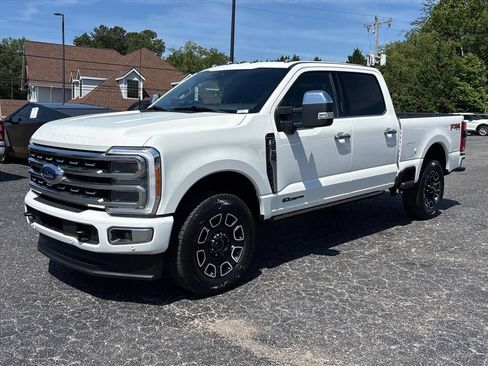 Used 2023 Ford F250 Platinum AWD/4WD image 3