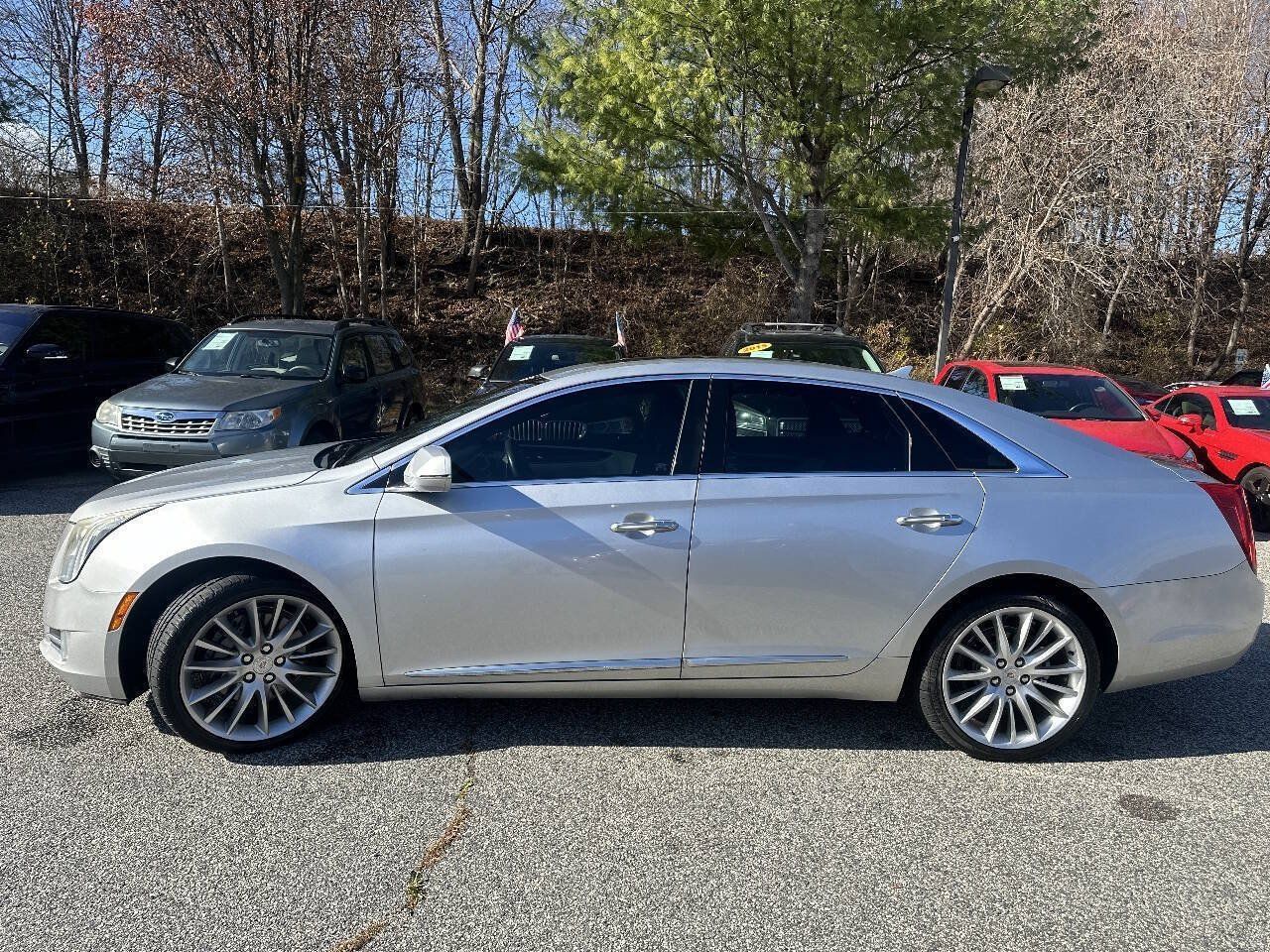 Used 2013 Cadillac XTS Platinum AWD/4WD image 9