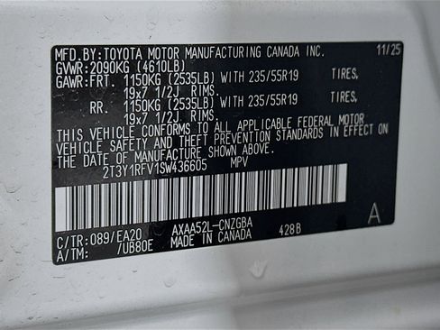 Used 2025 Toyota RAV4 Limited image 12