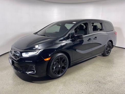 Used 2026 Honda Odyssey Sport-L image 7
