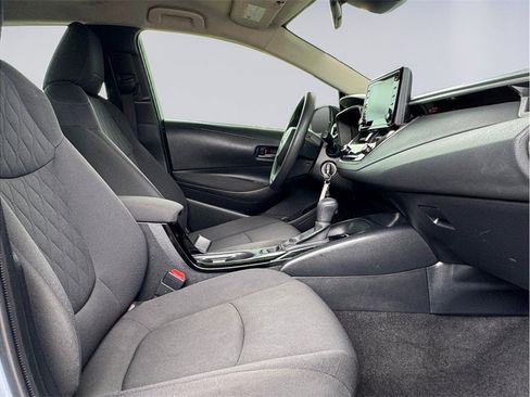 Used 2022 Toyota Corolla LE w/ Carpet Mat Package (TMS) FWD image 19