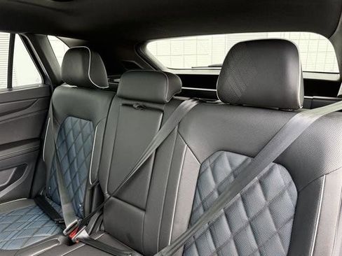 New 2025 Volkswagen Atlas Cross Sport SEL Premium R-Line image 21