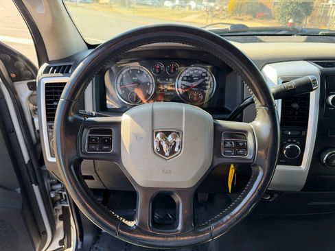 Used 2012 RAM 1500 Big Horn image 19